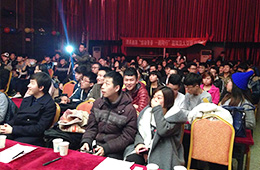 ʥ��������